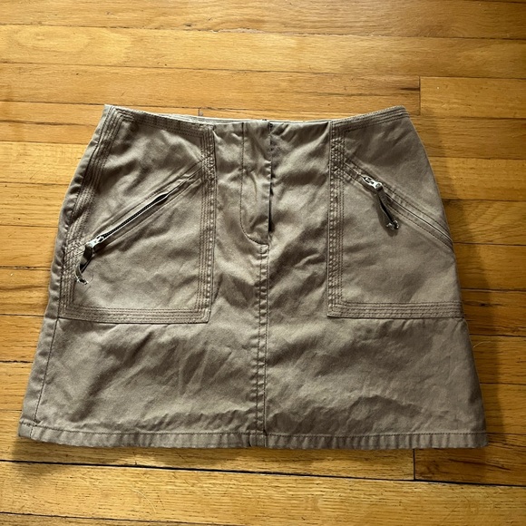Vince Neutral Cargo Utility Skirt Mini - Picture 1 of 6
